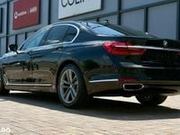 Second-hand BMW 730L Comfort Edition 265 CP (194 kW) 2019 Culoarenegru Berlinǎ