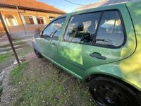 Second-hand VW Golf 110 CP (80 kW) 1998 Verde Monovolum