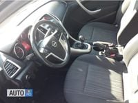 Second-hand Opel Astra 110 CP (80 kW) 2011 Negru Break