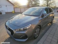 second-hand Hyundai i30 1.4 100CP 5DR M/T Highway+