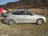 second-hand Hyundai Elantra 1.6 MPi Comfort