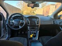 Second-hand Ford Focus SYNC Edition 125 CP (91 kW) 2013 Culoareargint Break
