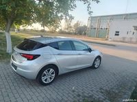 Second-hand Opel Astra Elegance 145 CP (106 kW) 2020 Argintiu Hatchback