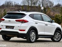 Second-hand Hyundai Tucson Style 116 CP (85 kW) 2016 Culoarealb SUV