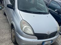second-hand Toyota Yaris Verso 1.3i .An2002 .Recent Adus