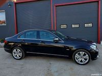 Second-hand Mercedes C220 170 CP (125 kW) 2007 Negru Berlinǎ