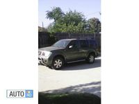 second-hand Nissan Pathfinder 2006 107000km