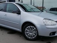 second-hand VW Golf V 