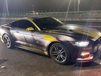 Second-hand Ford Mustang 317 CP (233 kW) 2015 Culoarealbastru Coupe