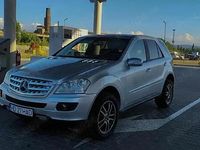 Second-hand Mercedes ML320 226 CP (166 kW) 2006 SUV