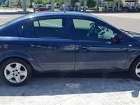 Second-hand Opel Astra 116 CP (85 kW) 2011 Berlinǎ