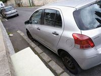 second-hand Toyota Yaris fabr.2010, 1.0 benzina