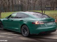 Second-hand Tesla Model S 396 kW (539 CP) 2019 Culoareverde Hatchback