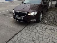Second-hand Skoda Superb Elegance 170 CP (125 kW) 2009 Rosu Berlinǎ