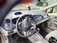 Second-hand Honda Insight Hybrid 88 CP (64 kW) 2010 Maro Berlinǎ