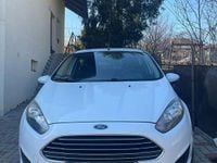 Second-hand Ford Fiesta Trend 75 CP (55 kW) 2015 Culoarealb