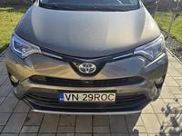 Second-hand Toyota RAV4 Hybrid 197 CP (144 kW) 2017 SUV