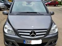 Second-hand Mercedes B180 110 CP (80 kW) 2011 Gri Monovolum