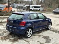 Second-hand VW Polo 75 CP (55 kW) 2012 Albastru Hatchback