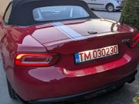 Second-hand Fiat 124 Spider Lusso 197 CP (144 kW) 2018 Rosu Cabrio