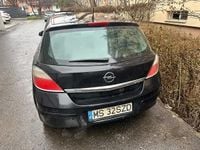 Second-hand Opel Astra 101 CP (74 kW) 2005 Negru Hatchback