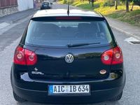 second-hand VW Golf V 