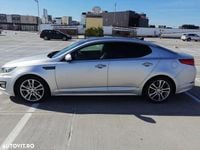Second-hand Kia Optima Spirit 136 CP (100 kW) 2013 Culoaregri Hatchback