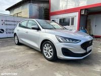 Second-hand Ford Focus 120 CP (88 kW) 2022 Culoareargint Hatchback
