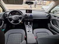 Second-hand Audi A3 Ambition 110 CP (80 kW) 2015 Culoarenegru Hatchback