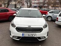 Second-hand Kia Niro 141 CP (103 kW) 2018 Culoarealb SUV