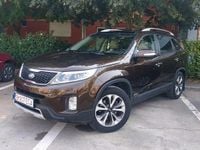 Second-hand Kia Sorento Platinum Edition 197 CP (144 kW) 2013 Culoaremaro SUV