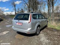 second-hand Ford Focus Turnier 1.6 TDCi DPF Silver Magic