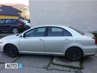 Second-hand Toyota Avensis 130 CP (95 kW) 2007 Argintiu Berlinǎ