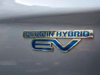 Second-hand Mitsubishi Outlander 121 CP (88 kW) 2014 Culoarealbastru SUV