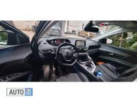 Second-hand Peugeot 5008 130 CP (95 kW) 2017 Verde SUV