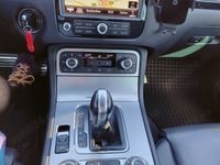 Second-hand VW Touareg R-line 263 CP (193 kW) 2016 SUV