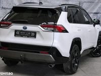 Second-hand Toyota RAV4 Hybrid Lounge 222 CP (163 kW) 2020 Culoarealb SUV