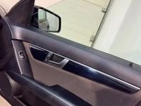 Second-hand Mercedes C180 156 CP (114 kW) 2013 Berlinǎ