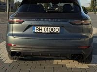 Second-hand Porsche Cayenne S 440 CP (323 kW) 2018 Culoarealbastru SUV