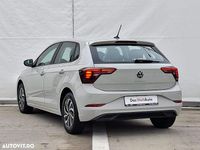 Second-hand VW Polo Life 95 CP (69 kW) 2023 Gri mediu  normal