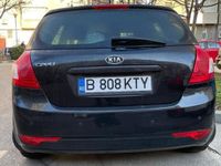 second-hand Kia Ceed 2009 -1.4 benzină - 96600KM - inmatriculata persoana fizica