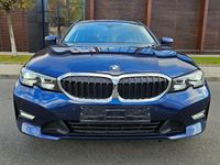 Second-hand BMW 318 Sport Line 150 CP (110 kW) 2020 Culoarealbastru Break