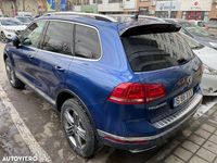 Second-hand VW Touareg 262 CP (192 kW) 2016 Culoarealbastru SUV