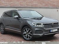 Second-hand VW Touareg 286 CP (210 kW) 2021 Culoaregri SUV