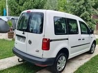 Second-hand VW Caddy 122 CP (89 kW) 2017 Alb Monovolum