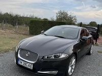 Second-hand Jaguar XF 200 CP (147 kW) 2012 Negru Berlinǎ