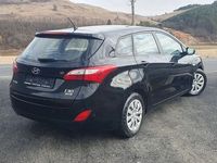 second-hand Hyundai i30 1.6 CRDI Automatik