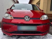 Second-hand VW e-up! 61 kW (83 CP) 2022 Culoarerosu Hatchback