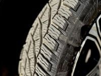 Second-hand Volvo XC60 Inscription 235 CP (172 kW) 2018 Culoarenegru SUV