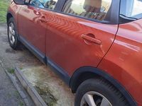 Second-hand Nissan Qashqai 116 CP (85 kW) 2008 Rosu SUV